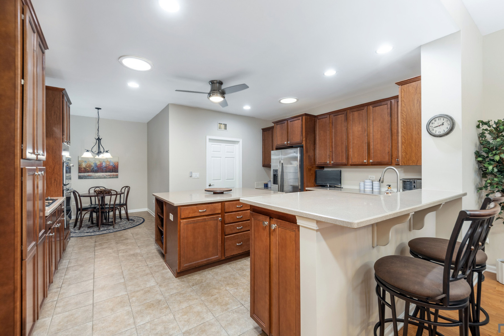 2852 Normandy Circle, Naperville, IL 60564