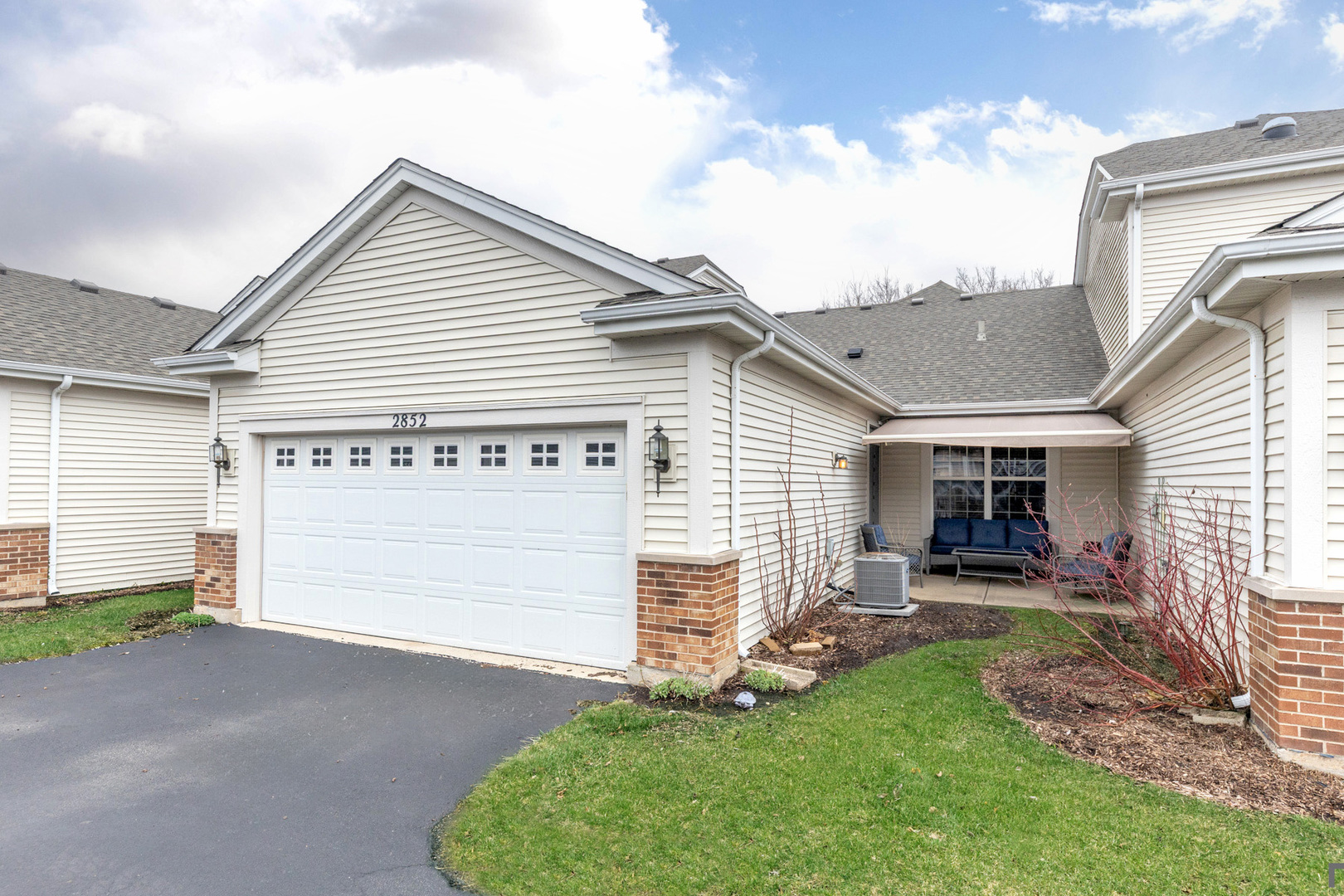 2852 Normandy Circle, Naperville, IL 60564