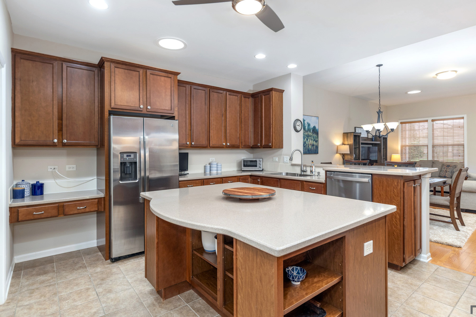 2852 Normandy Circle, Naperville, IL 60564