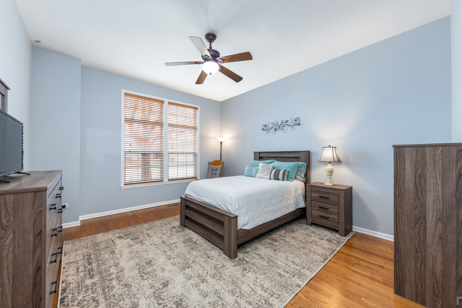 2852 Normandy Circle, Naperville, IL 60564