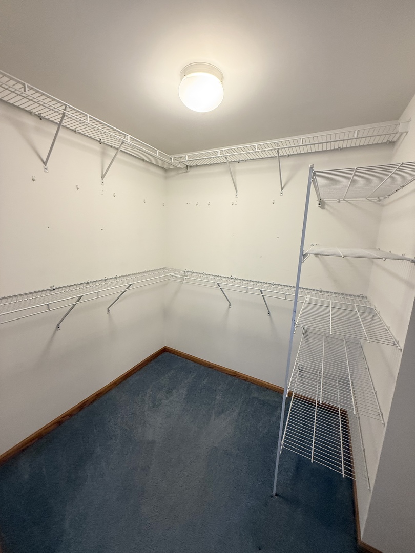 7928 Trinity Circle #2NW, Tinley Park, IL 60487