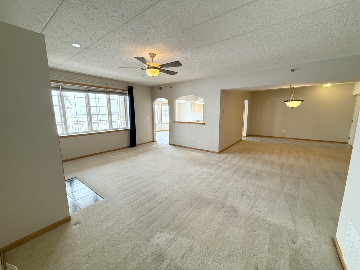 7928 Trinity Circle #2NW, Tinley Park, IL 60487