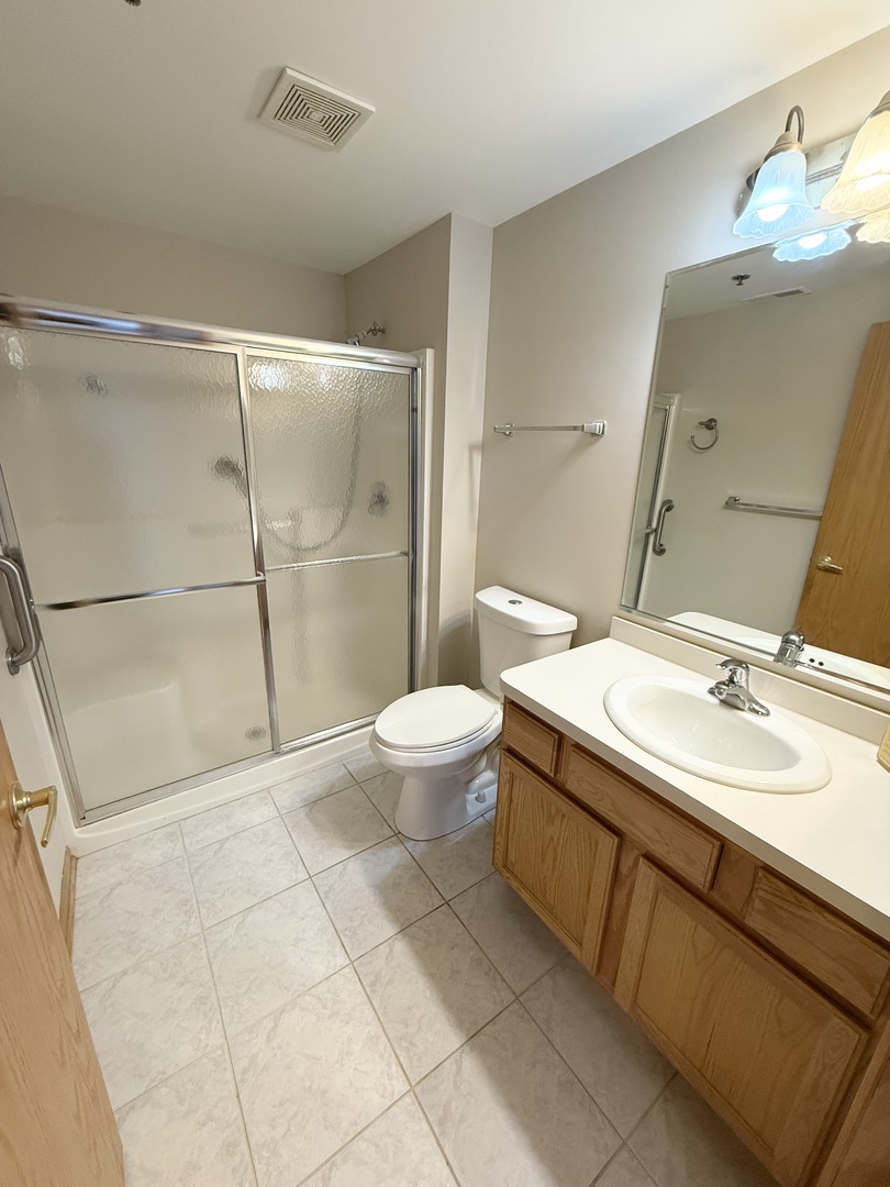 7928 Trinity Circle #2NW, Tinley Park, IL 60487