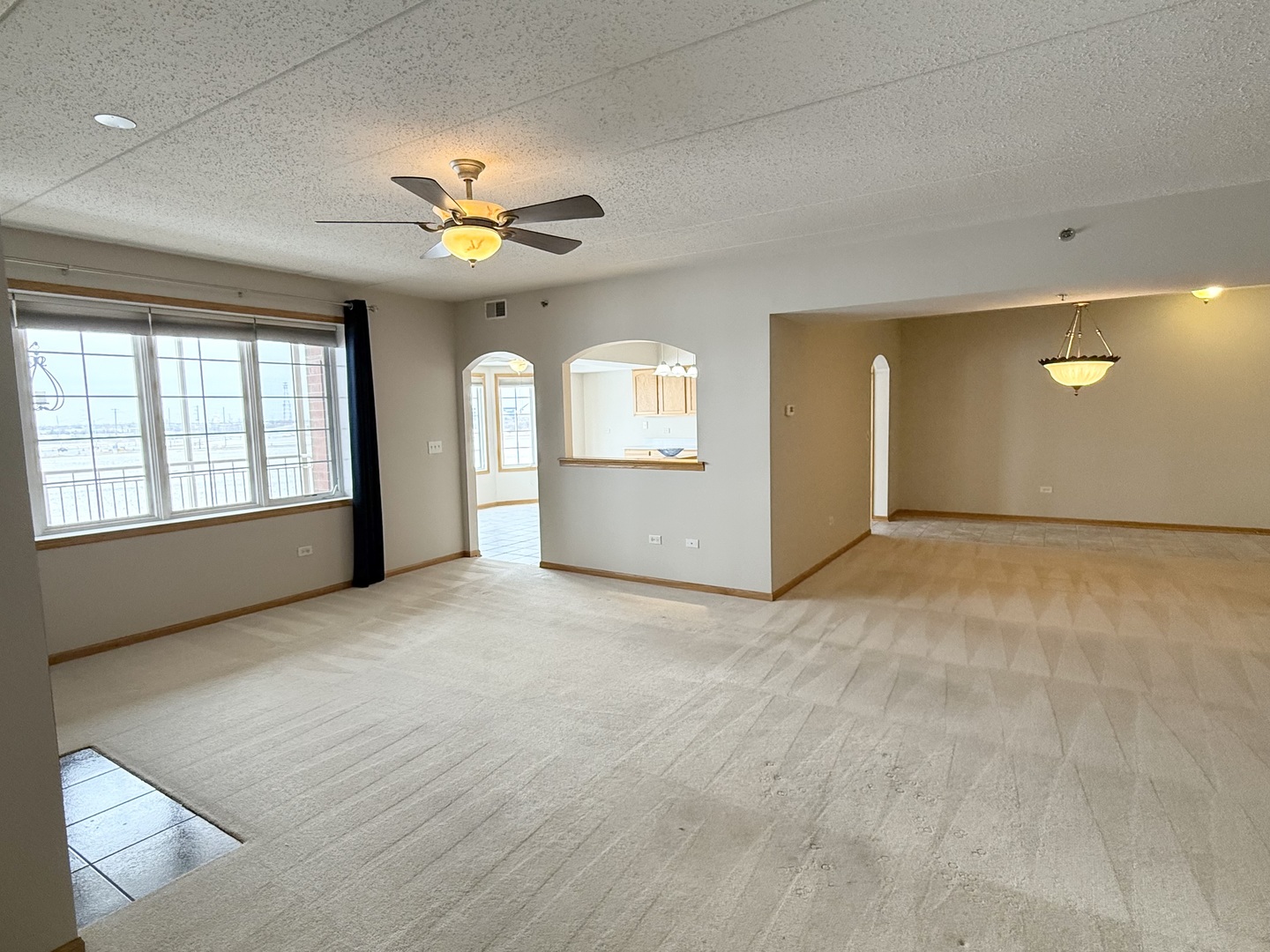 7928 Trinity Circle #2NW, Tinley Park, IL 60487