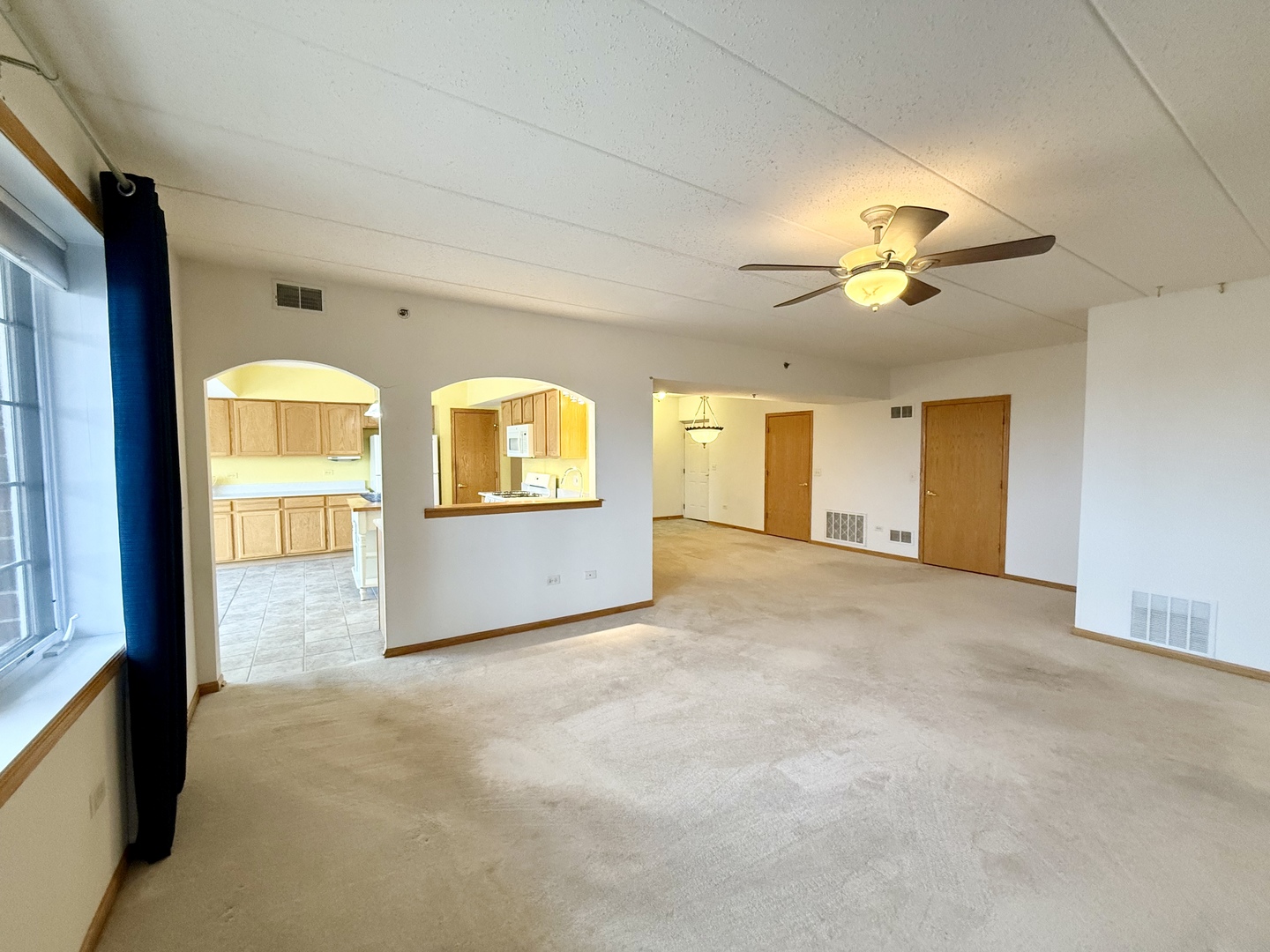 7928 Trinity Circle #2NW, Tinley Park, IL 60487