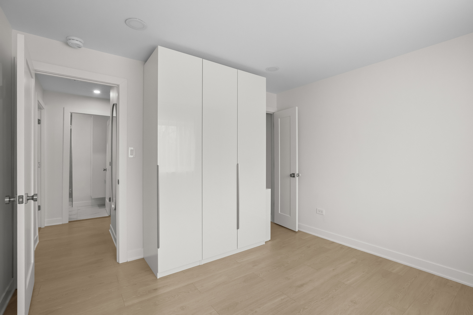 6700 S Brainard Avenue #118, Countryside, IL 60525