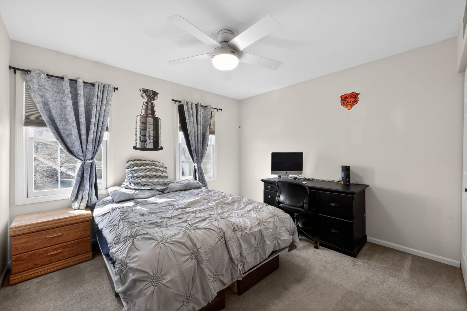 6230 Old Farm Lane, Gurnee, IL 60031