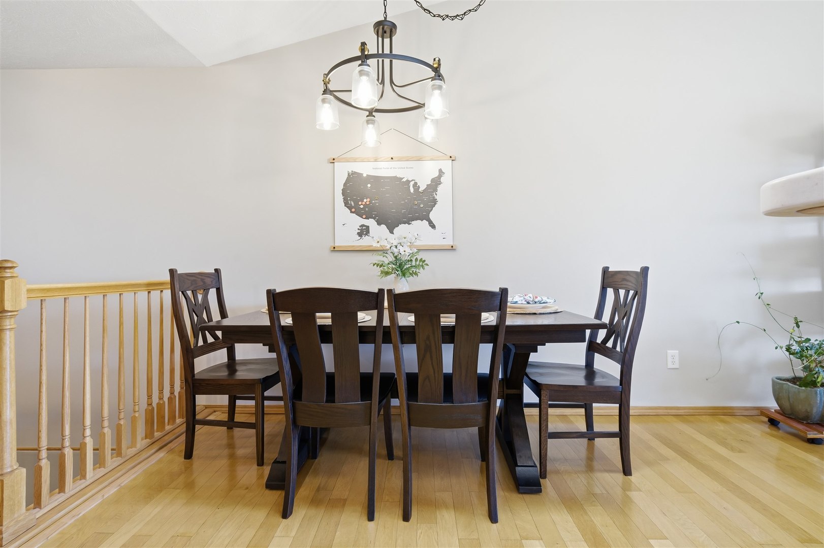 39 Oak Park Road, Bloomington, IL 61701