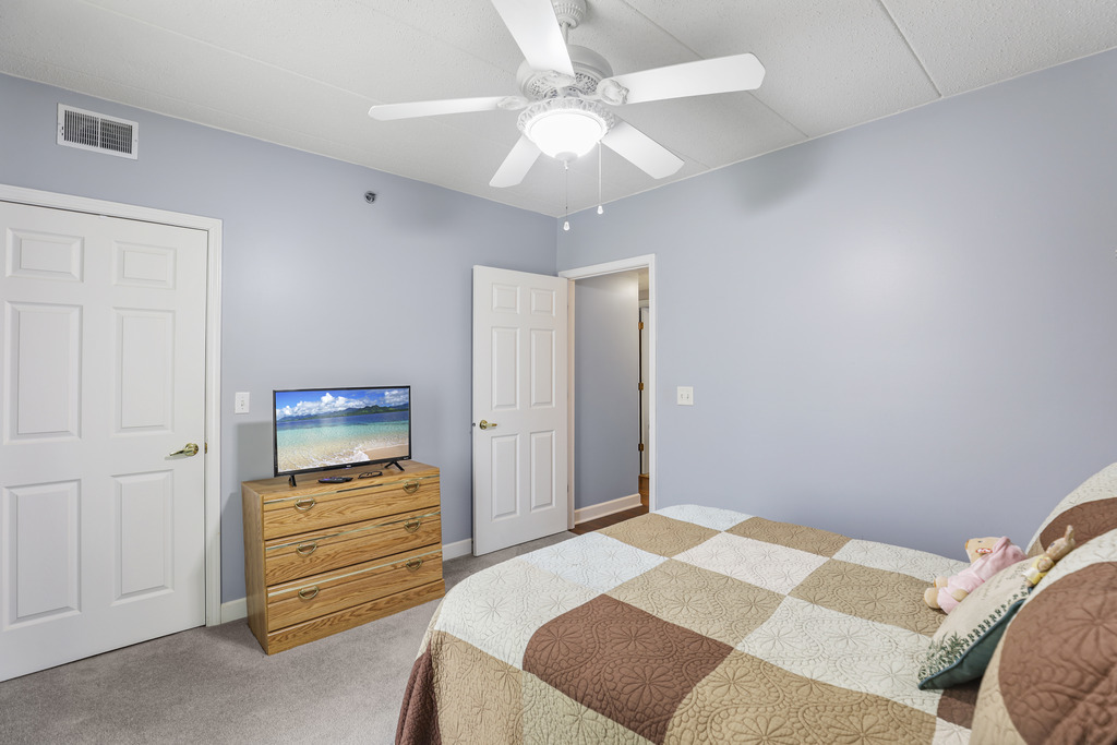 7927 Trinity Circle #3NW, Tinley Park, IL 60487