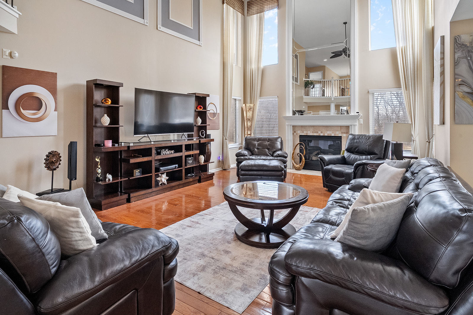 16 E Grandview Drive, South Holland, IL 60473