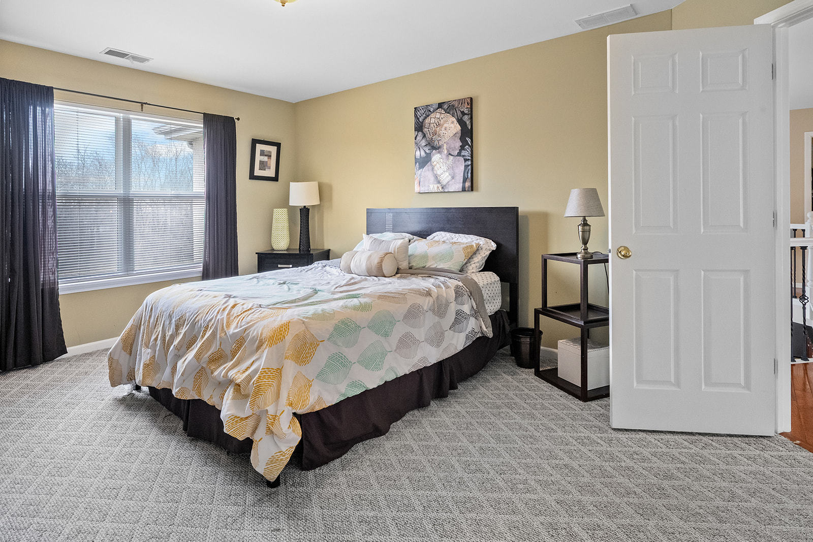 16 E Grandview Drive, South Holland, IL 60473