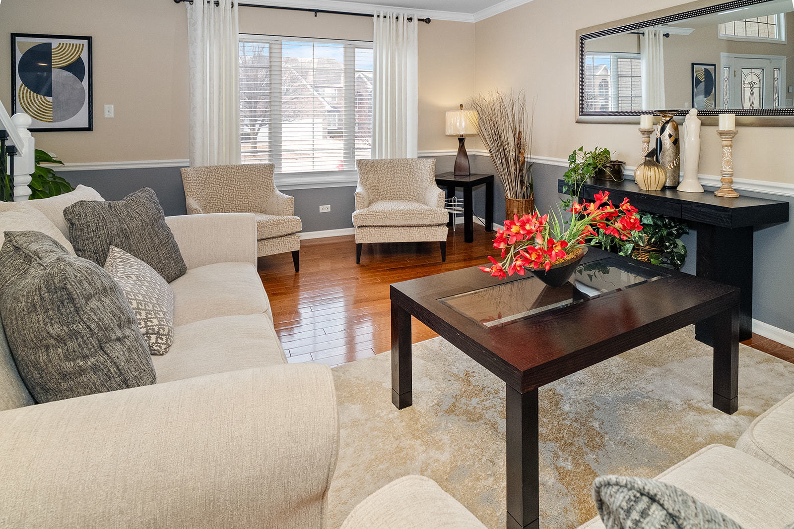 16 E Grandview Drive, South Holland, IL 60473