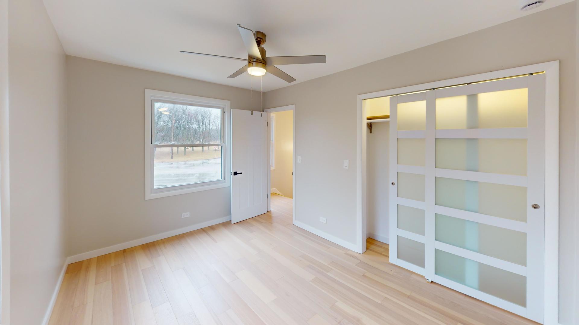 8325 W Forest Preserve Avenue, Chicago, IL 60634