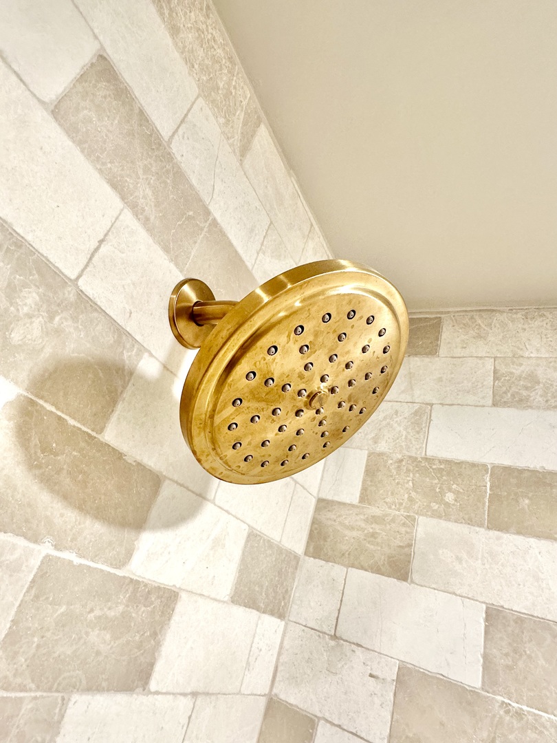 8325 W Forest Preserve Avenue, Chicago, IL 60634