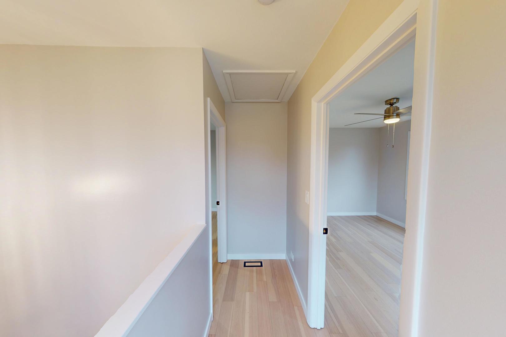 8325 W Forest Preserve Avenue, Chicago, IL 60634