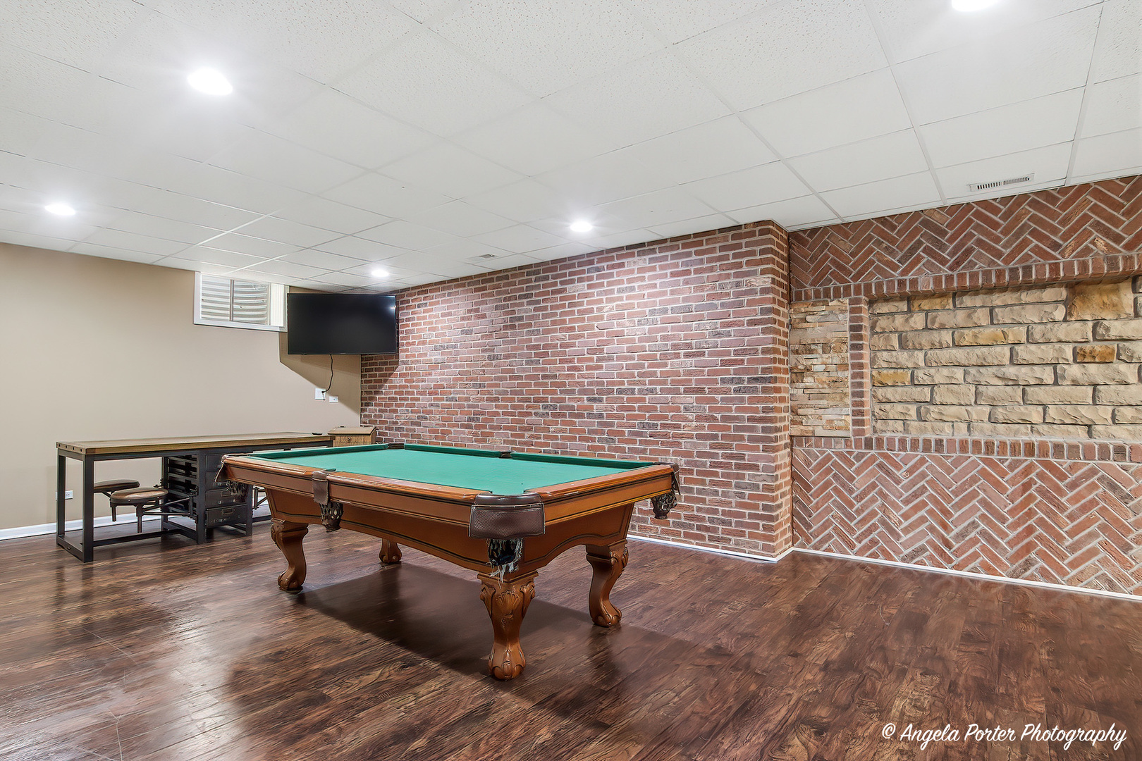 9312 Nicholas Lane, Spring Grove, IL 60081