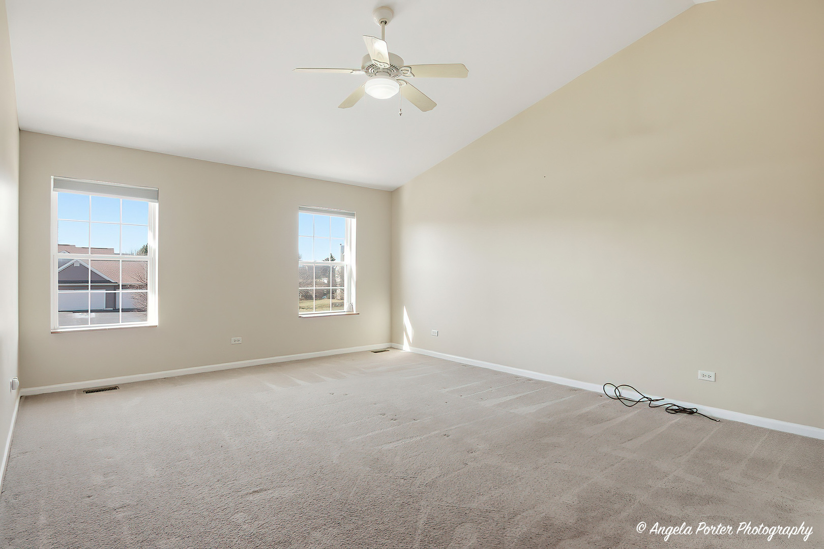 9312 Nicholas Lane, Spring Grove, IL 60081