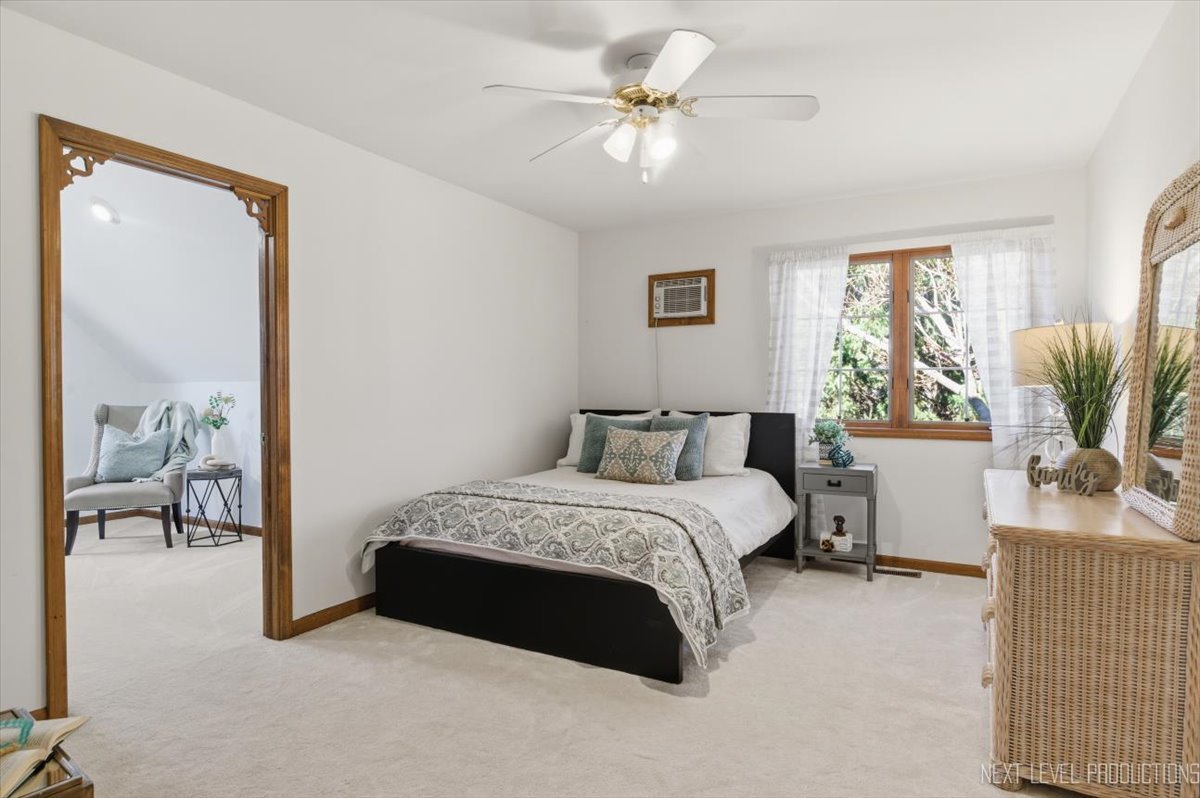 1770 Fox Mead Court, Montgomery, IL 60538