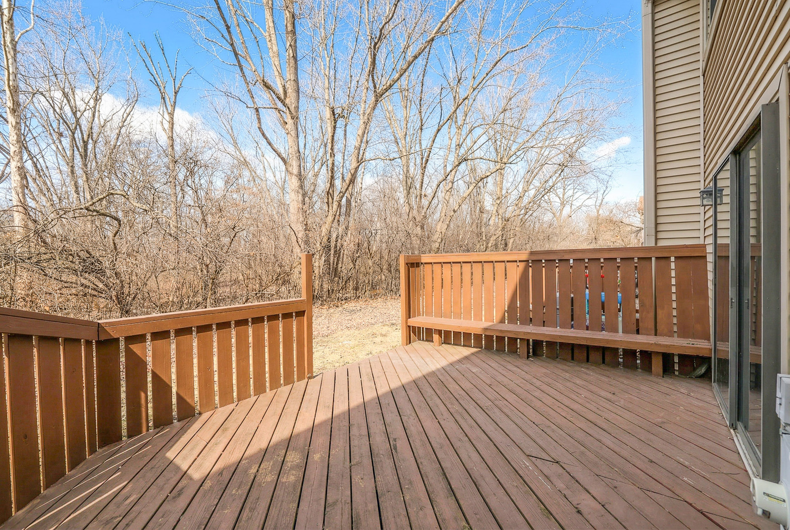 205 E Forest Knoll Drive, Palatine, IL 60074