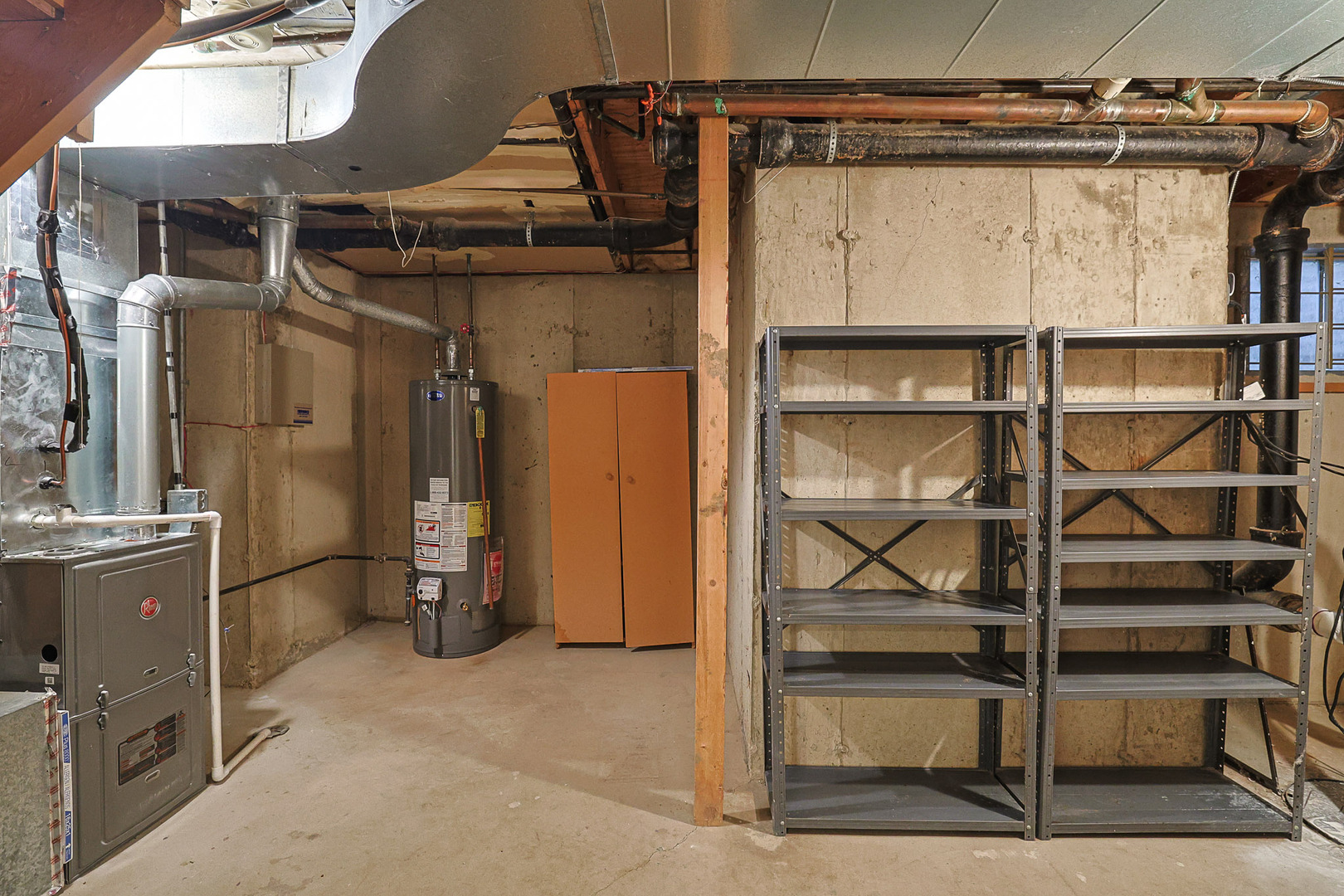 205 E Forest Knoll Drive, Palatine, IL 60074