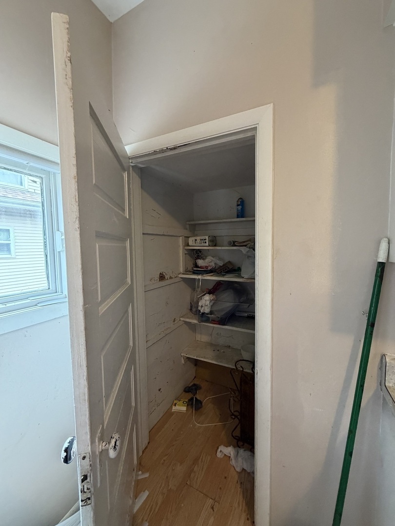 743 Bangs Street, Aurora, IL 60505