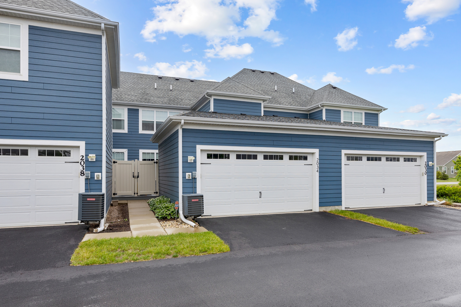 2034 Link Drive, Buffalo Grove, IL 60089