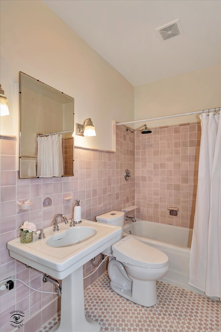 11333 S Lothair Avenue, Chicago, IL 60643