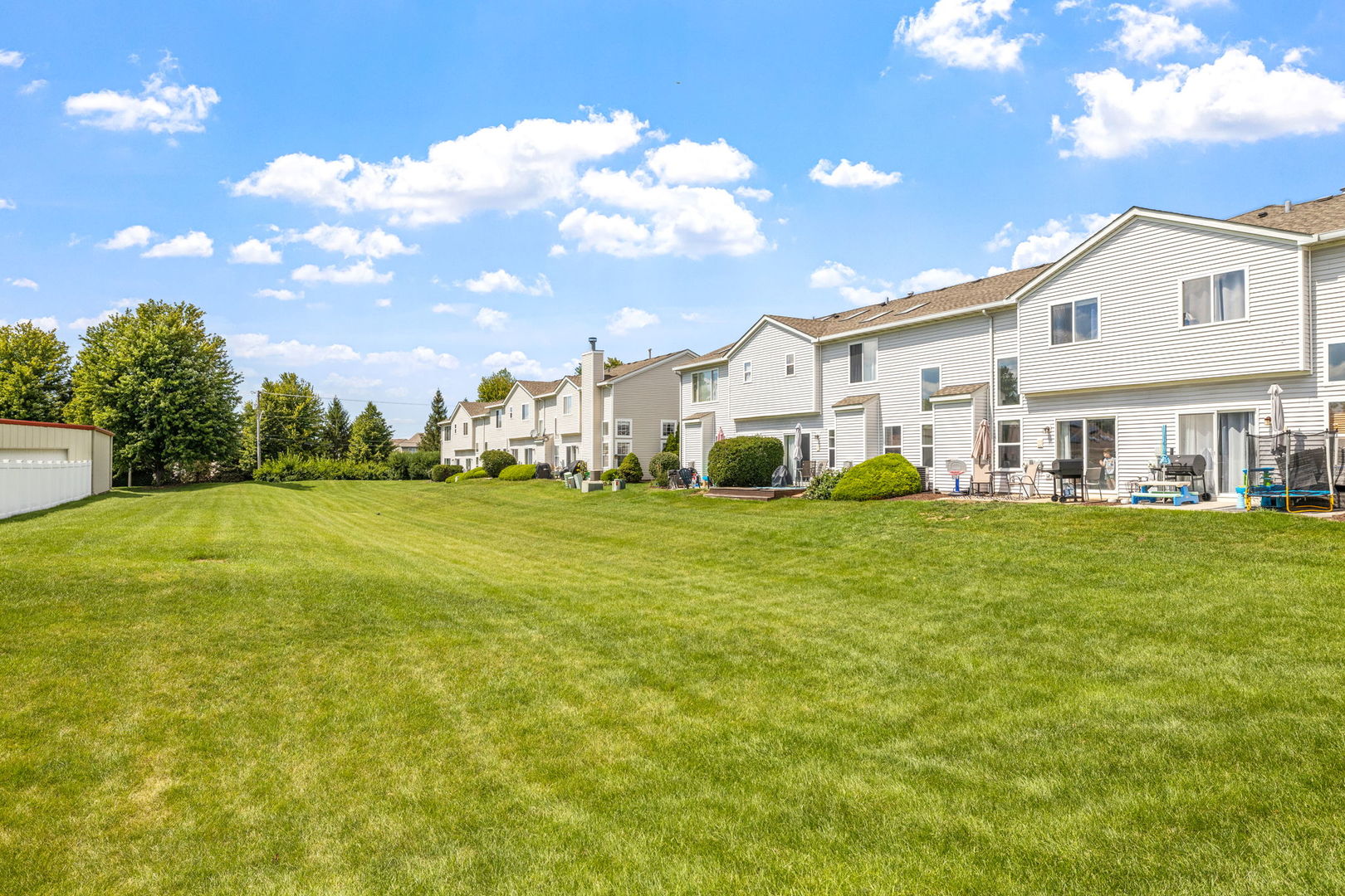 21543 EICH Drive, Crest Hill, IL 60403