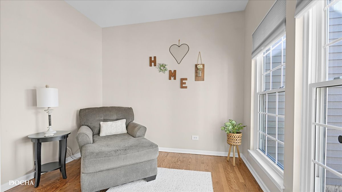 420 Raintree Drive, Oswego, IL 60543