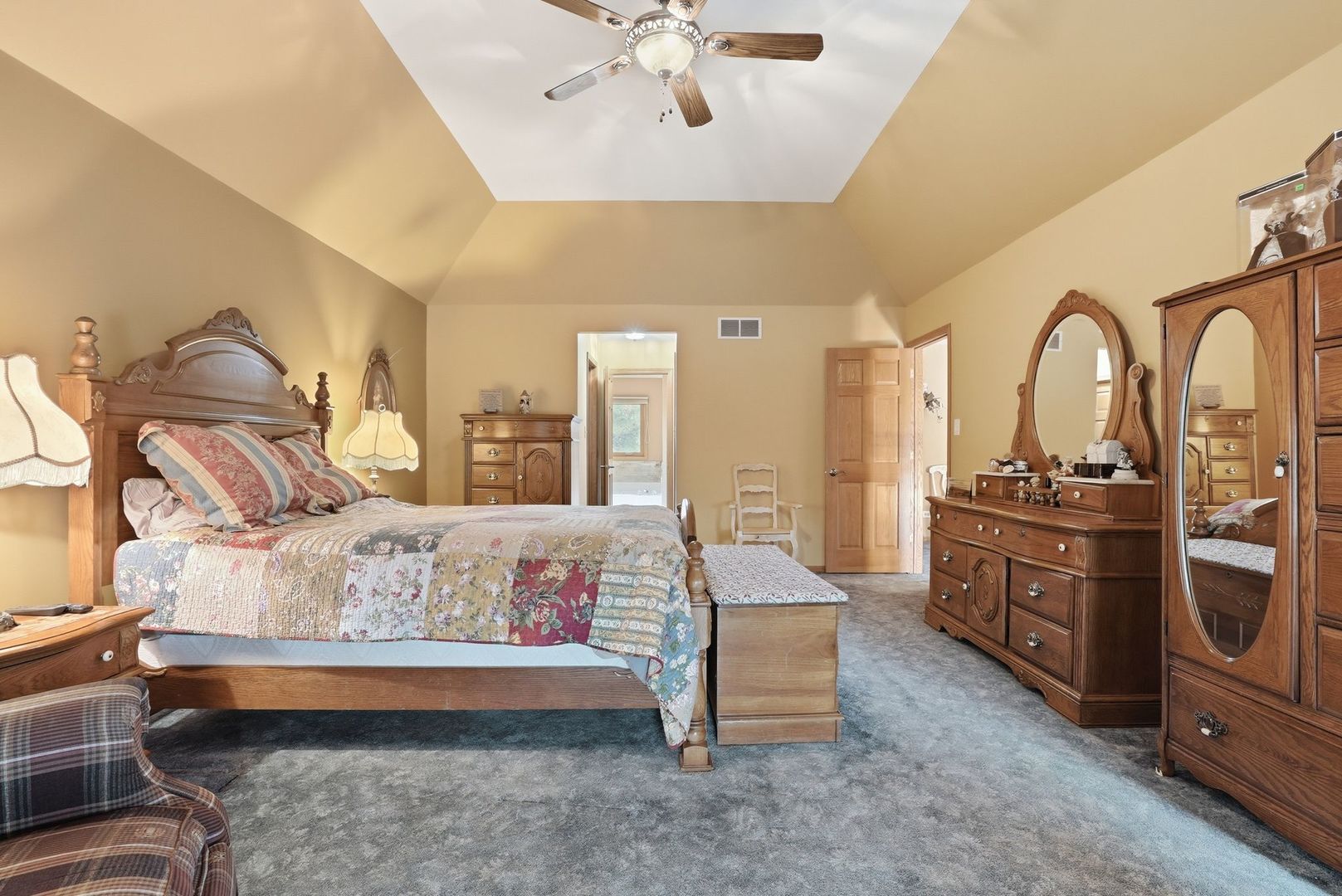 10752 Lockwood Avenue, Oak Lawn, IL 60453