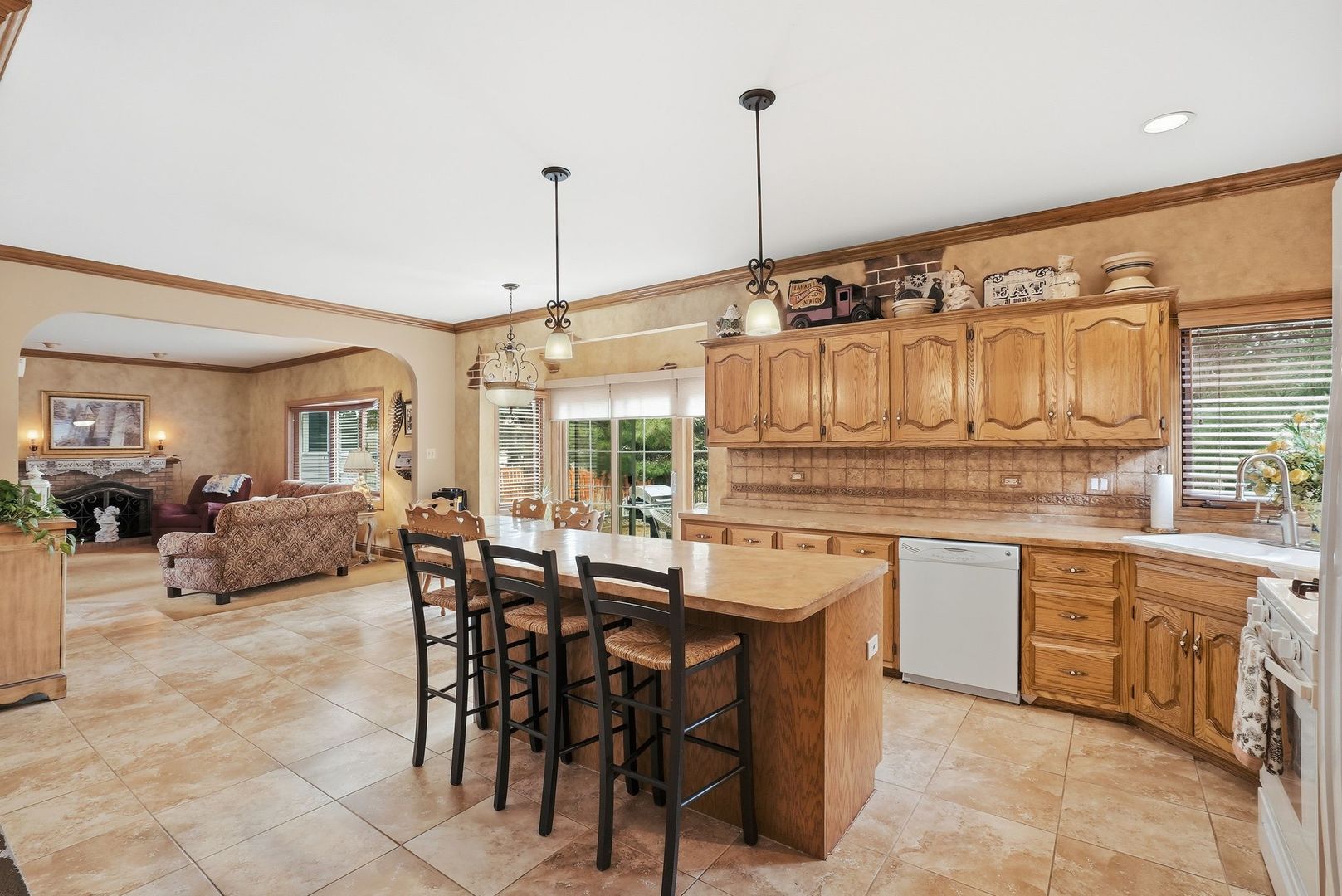 10752 Lockwood Avenue, Oak Lawn, IL 60453