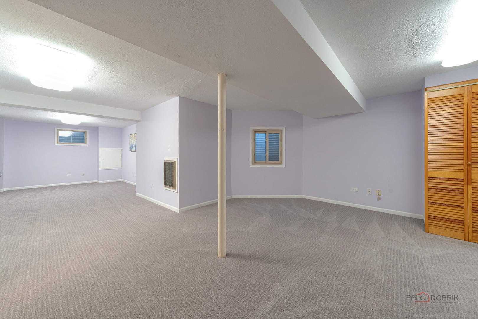 76 Willow Parkway, Buffalo Grove, IL 60089