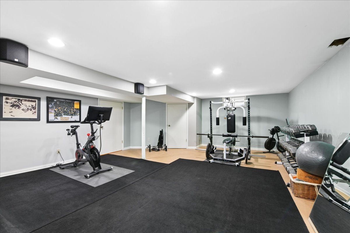 1334 S 5th Street, St. Charles, IL 60174