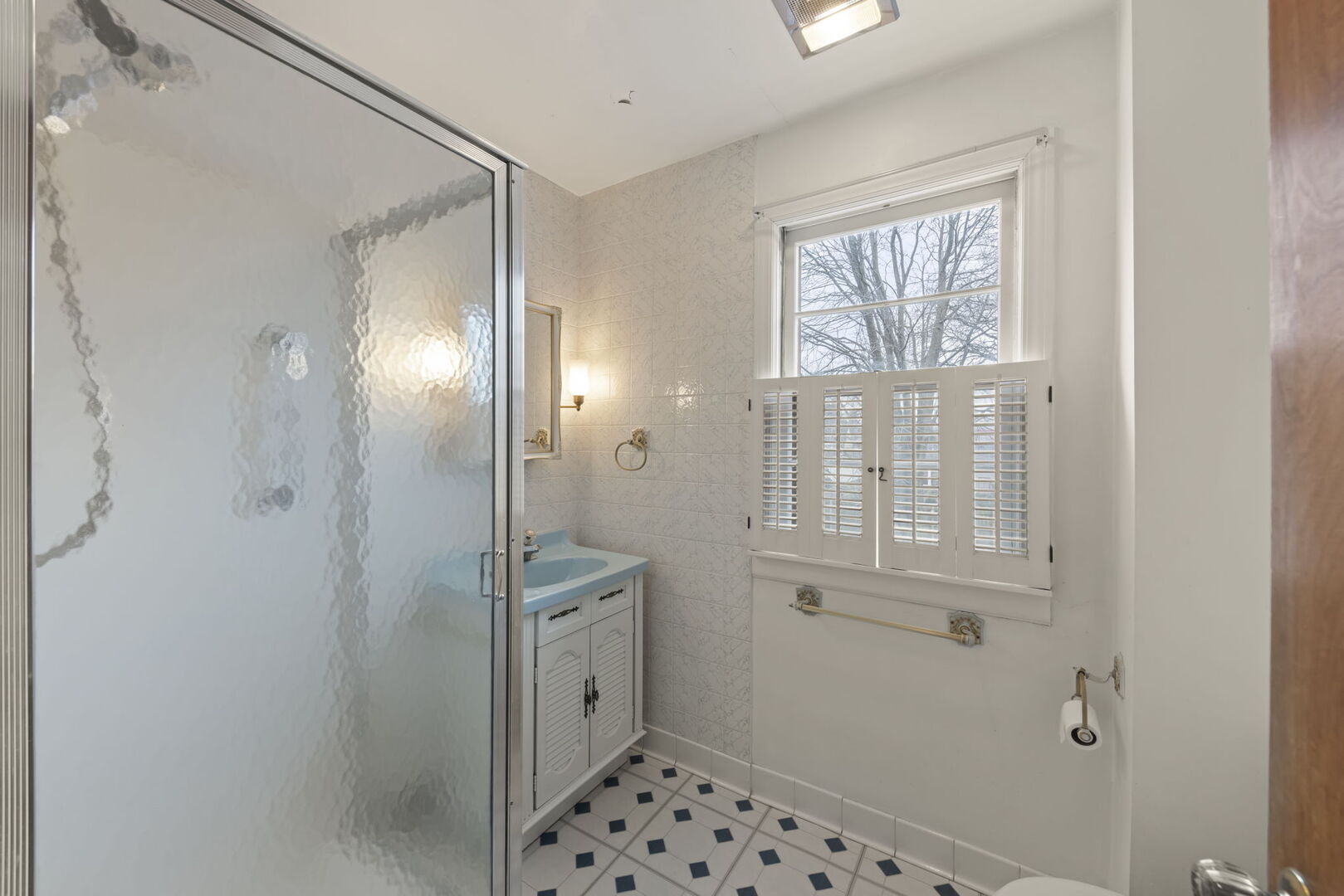 1818 E Indiana Street, Wheaton, IL 60187