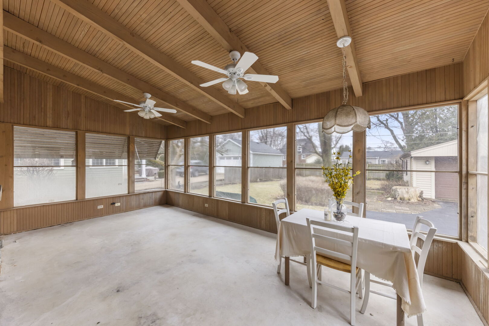 1818 E Indiana Street, Wheaton, IL 60187