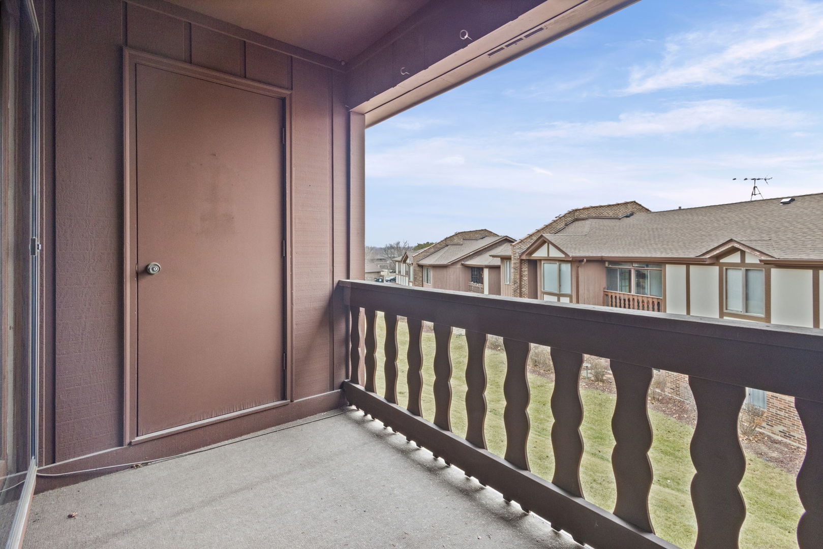 9752 Mill Drive #E2, Palos Park, IL 60464