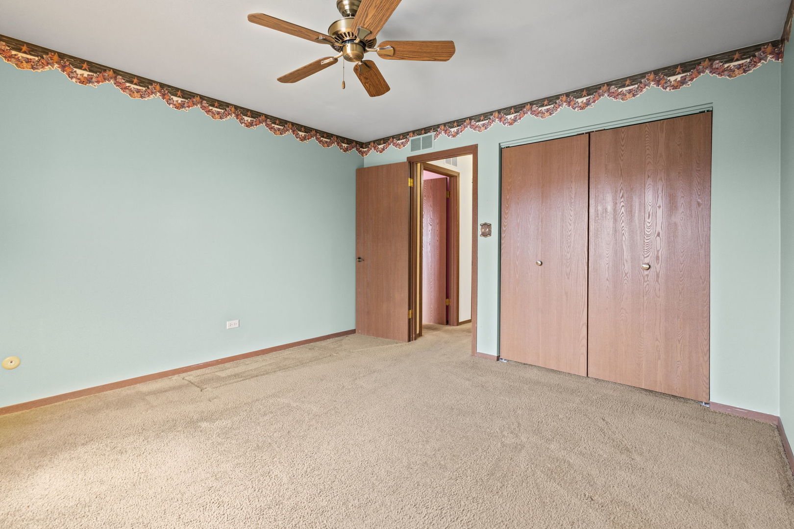 9752 Mill Drive #E2, Palos Park, IL 60464