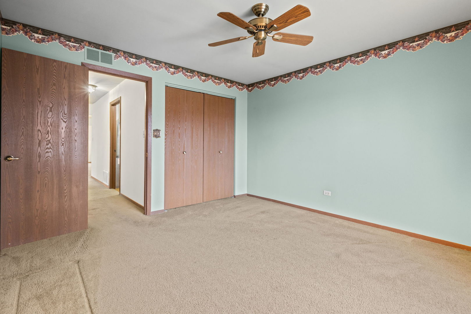 9752 Mill Drive #E2, Palos Park, IL 60464