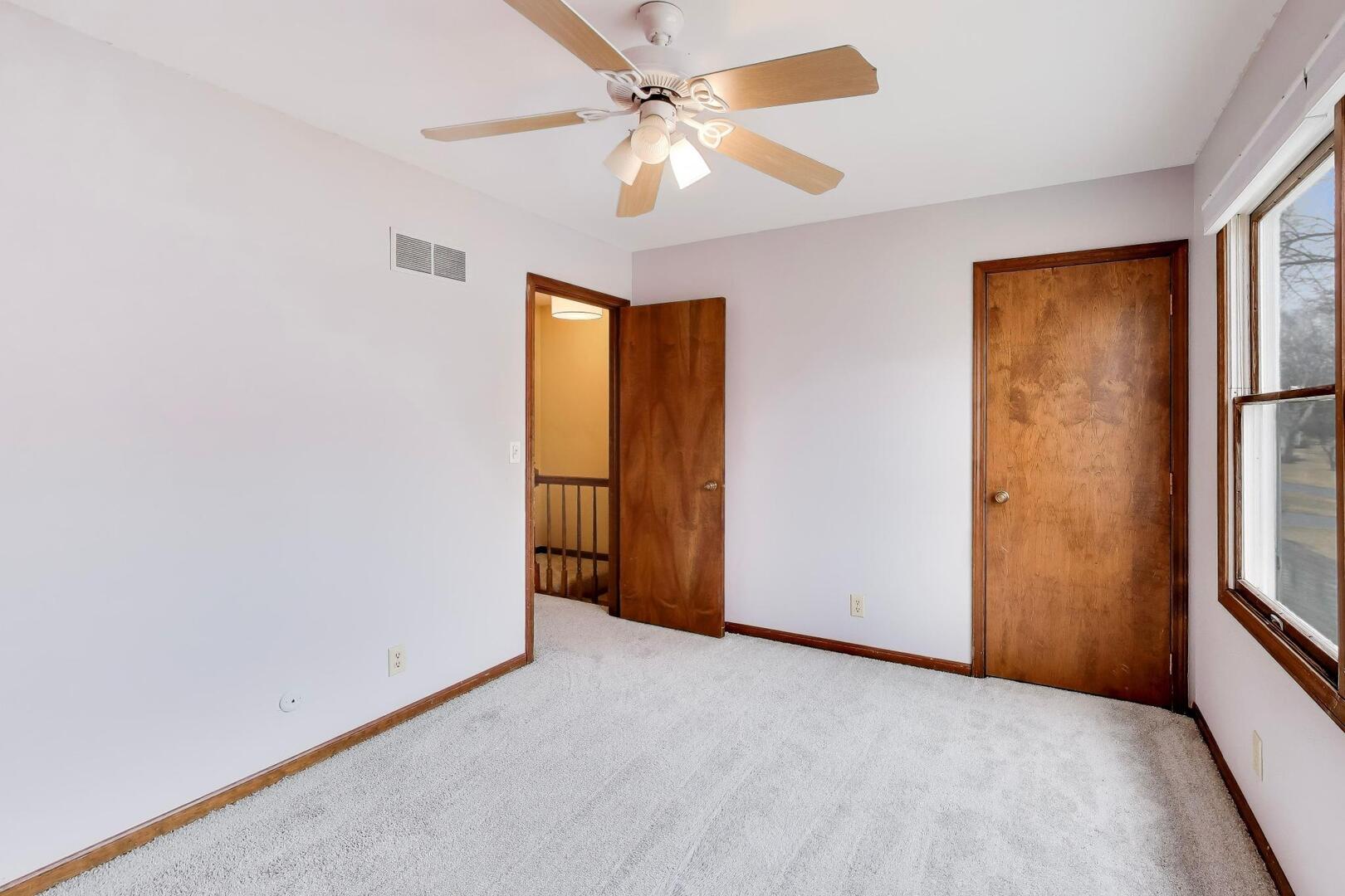 56 Winthrop New Road, Sugar Grove, IL 60554