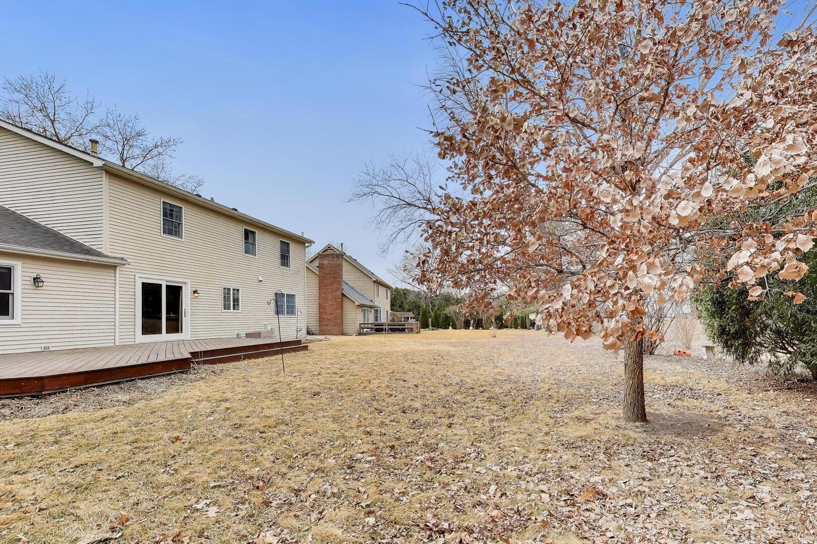 56 Winthrop New Road, Sugar Grove, IL 60554