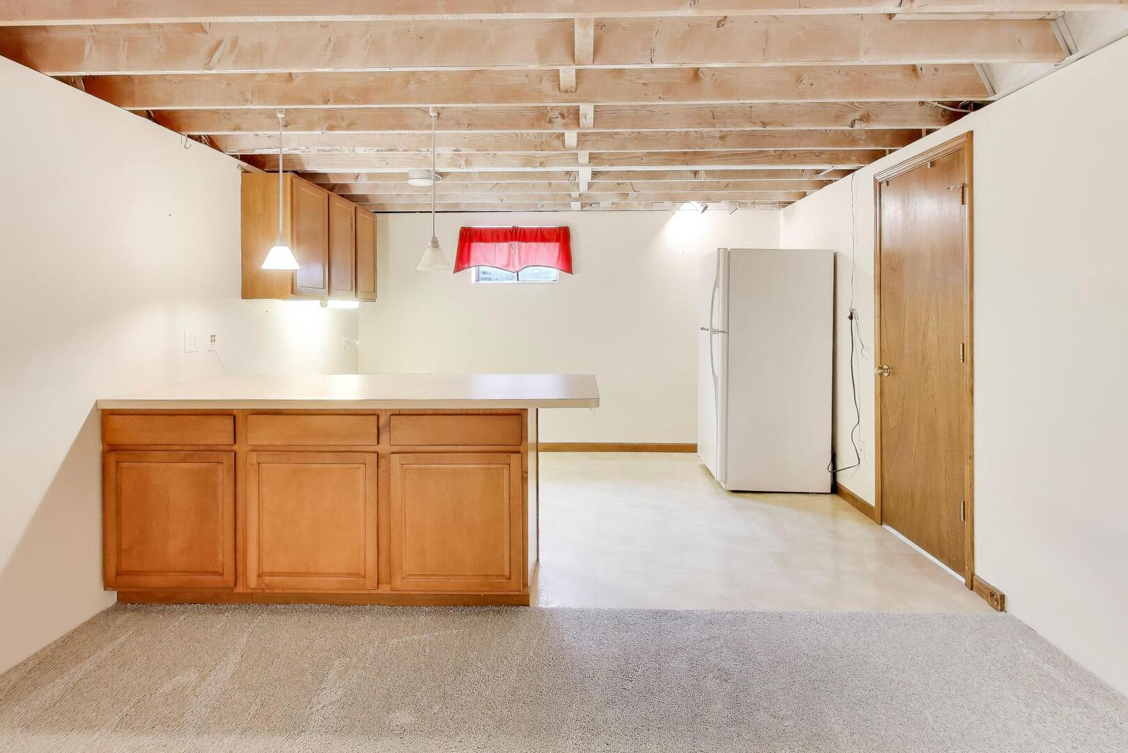 56 Winthrop New Road, Sugar Grove, IL 60554