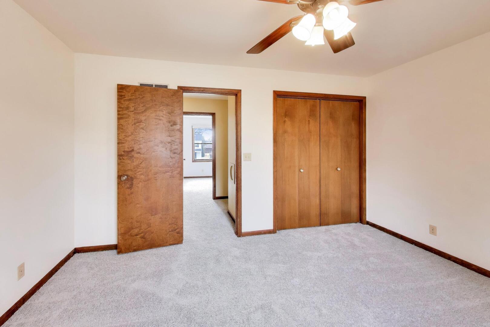 56 Winthrop New Road, Sugar Grove, IL 60554