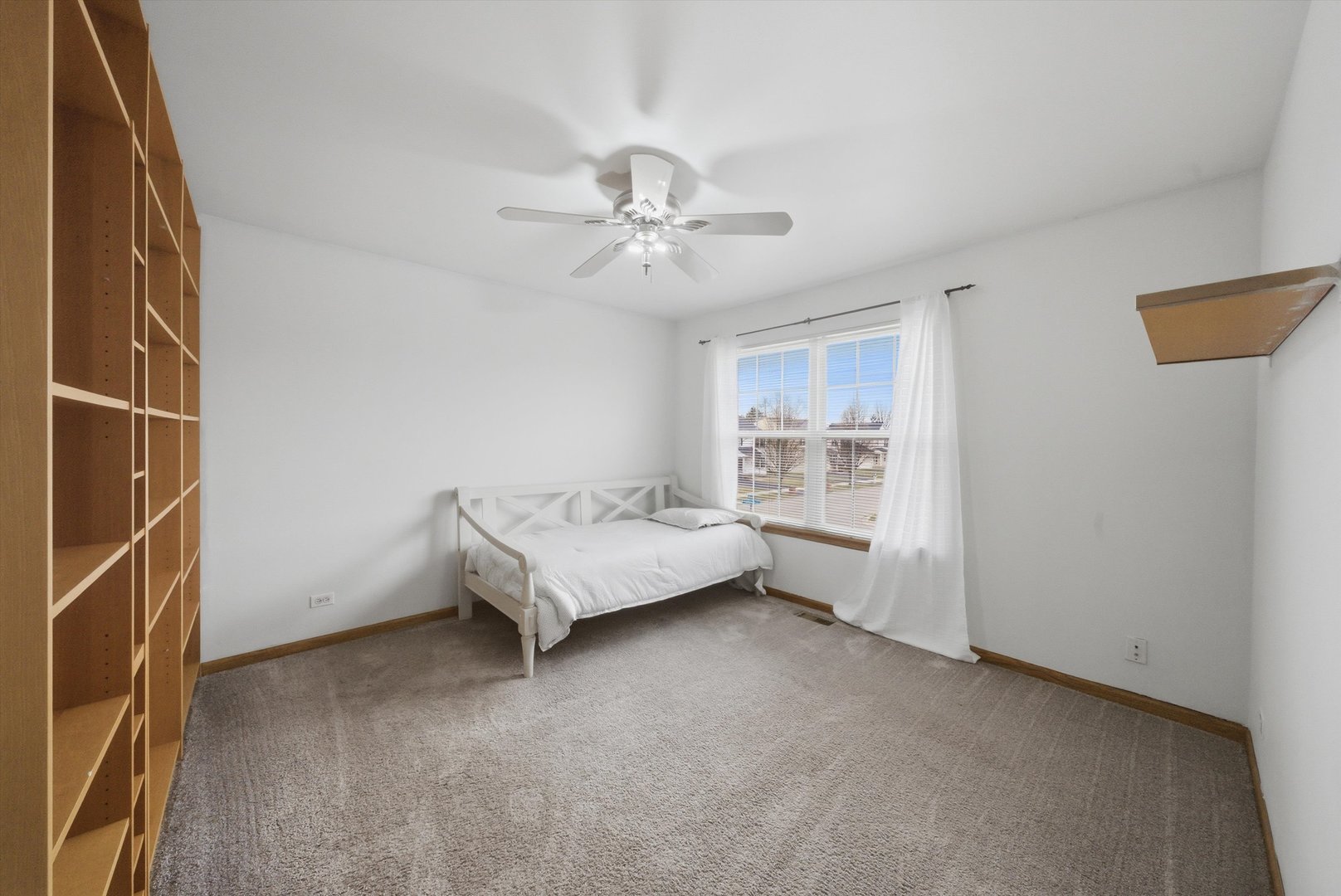 1836 Ness Way, Montgomery, IL 60538