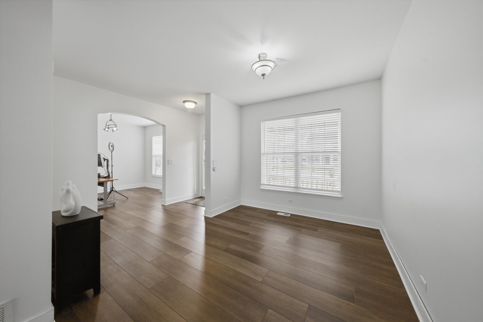 1836 Ness Way, Montgomery, IL 60538