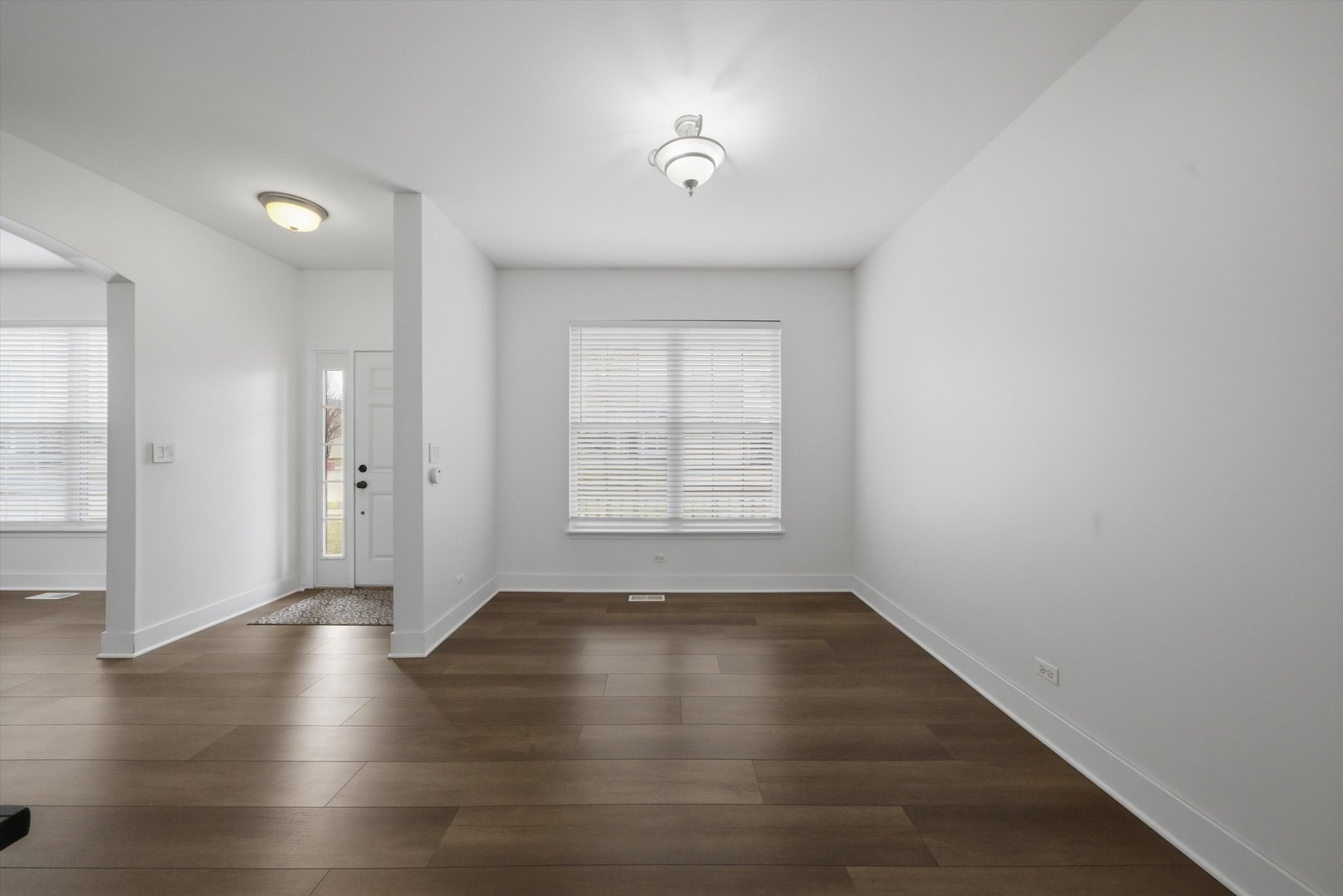 1836 Ness Way, Montgomery, IL 60538