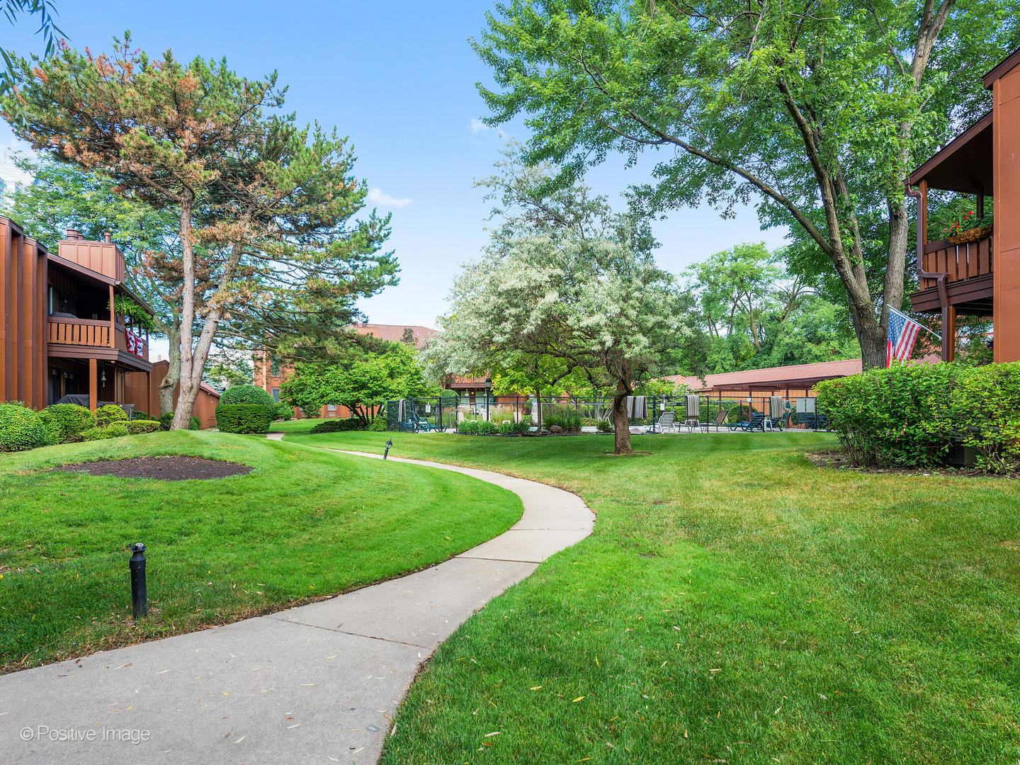 1S055 Spring Road #2C, Oakbrook Terrace, IL 60181
