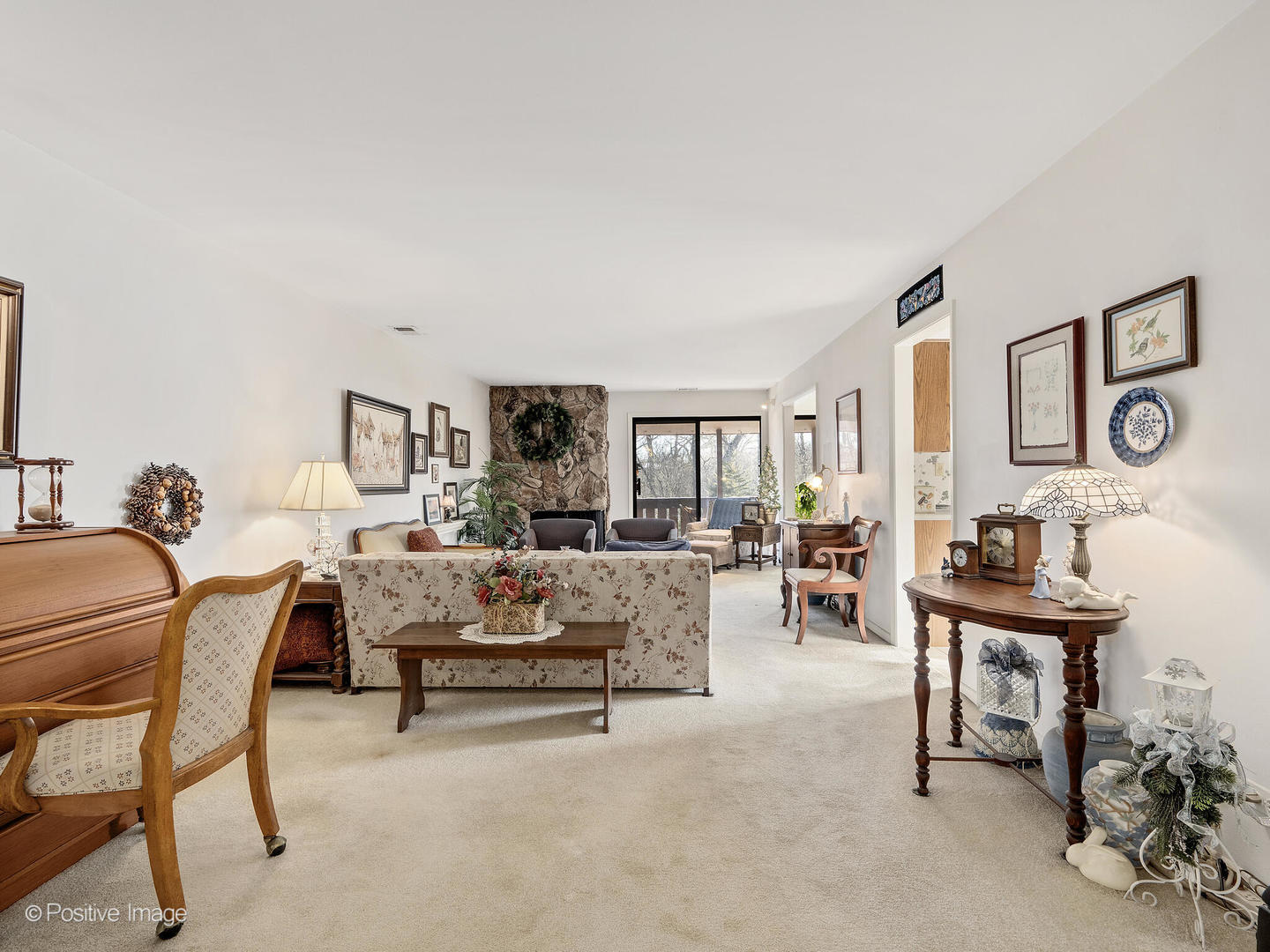 1S055 Spring Road #2C, Oakbrook Terrace, IL 60181