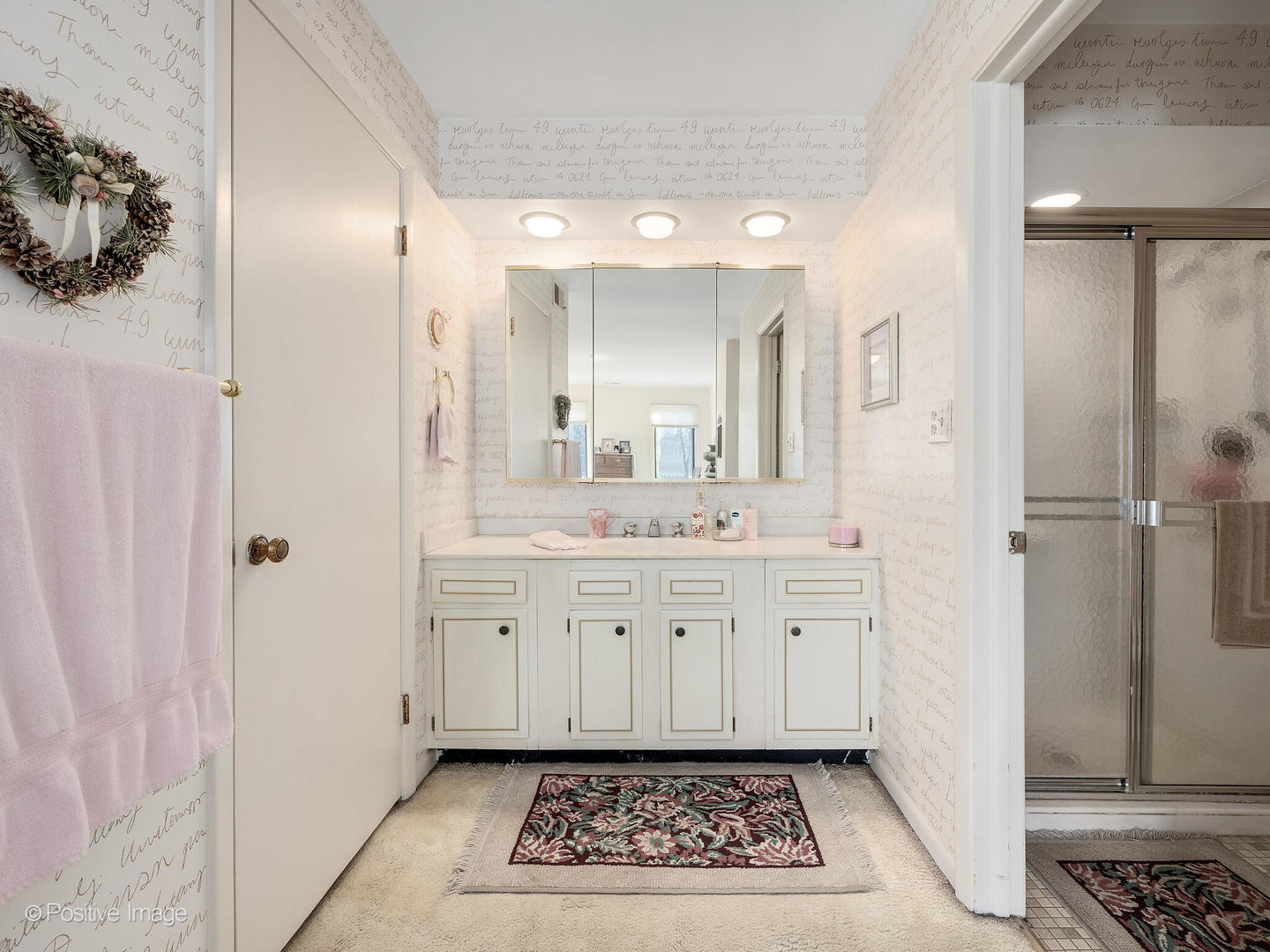 1S055 Spring Road #2C, Oakbrook Terrace, IL 60181