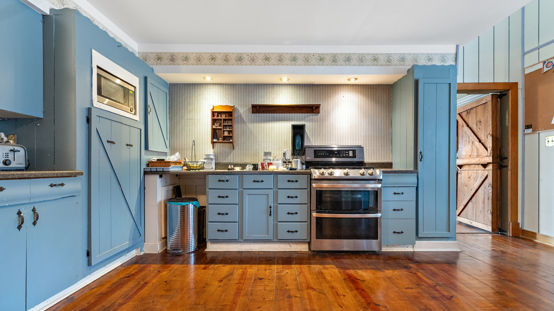 600 Dewey Street, Harvard, IL 60033