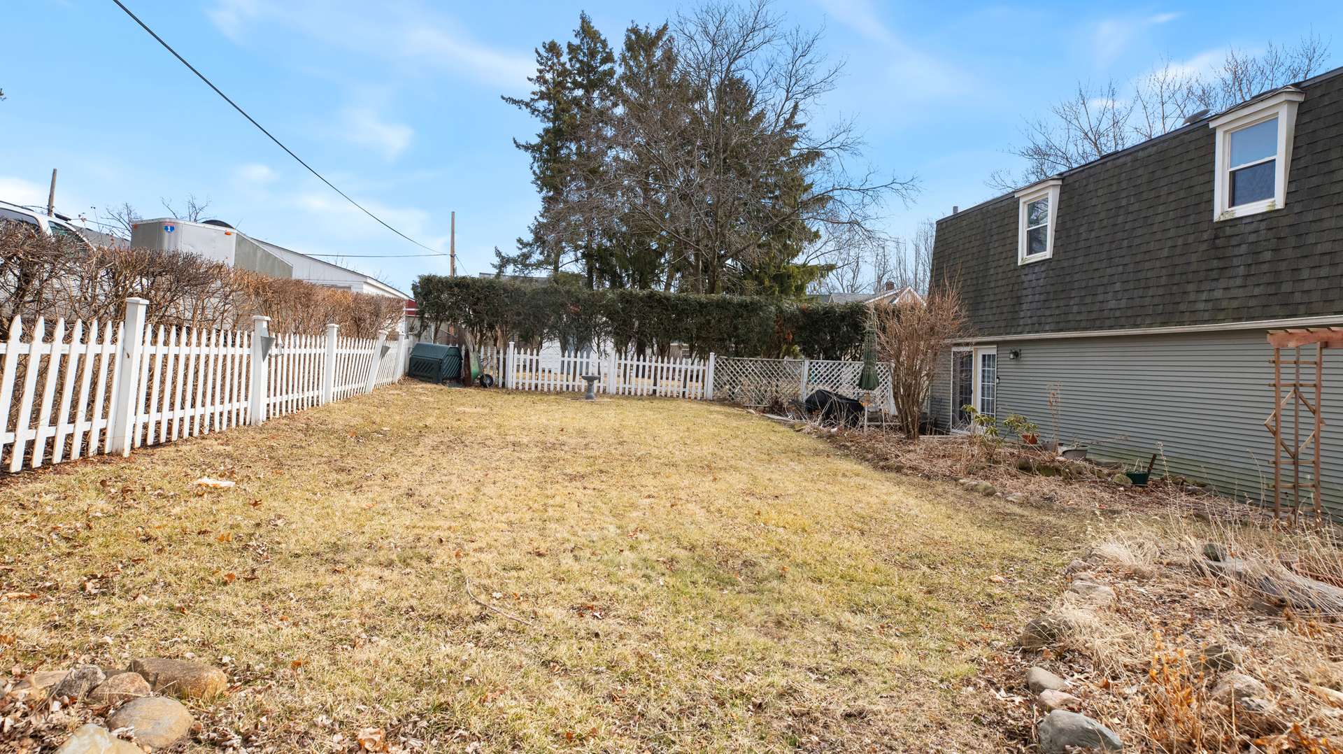 600 Dewey Street, Harvard, IL 60033